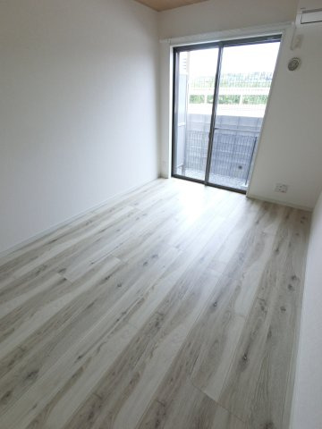 Paseo Grandeの洋室