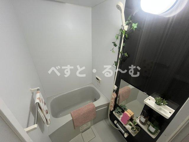 クレア―ジュ山手の浴室