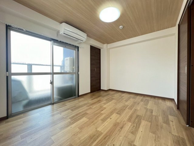 N-CUCE TARUYAMACHIの居間・リビング