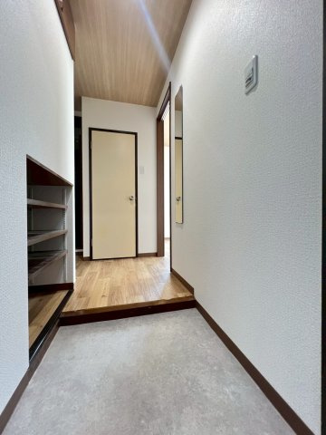 N-CUCE TARUYAMACHIの玄関