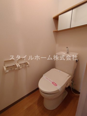 グランデール栄のトイレ|イメージ写真です。