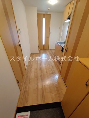 グランデール栄の玄関|イメージ写真です。