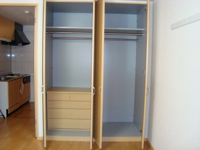 コスモステージの収納|クローゼット