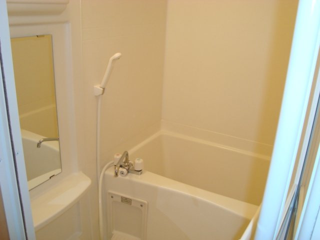 コスモステージの浴室|バス