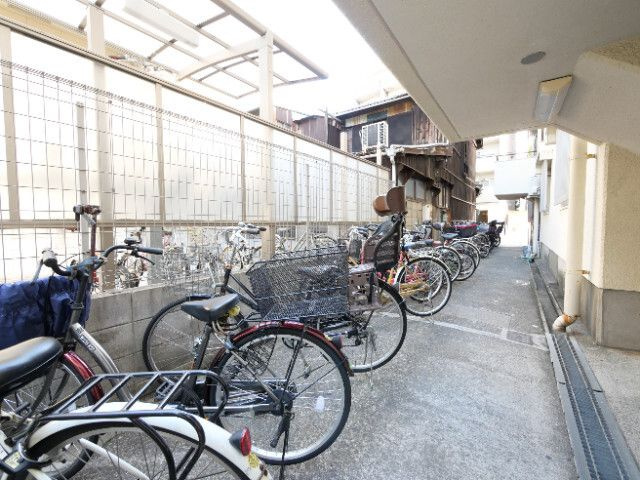 【駐車場】 | 樋口マンション（淀川） 