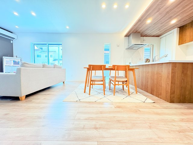 筑後市和泉タマタウン羽犬塚駅の居間・リビング