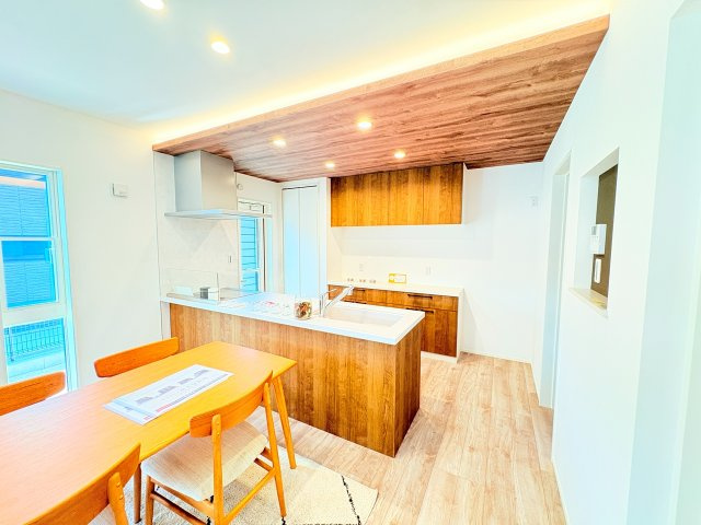 筑後市和泉タマタウン羽犬塚駅の居間・リビング