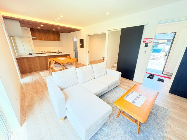 筑後市和泉タマタウン羽犬塚駅の居間・リビング