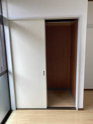 つくば市春日３丁目のアパートの収納