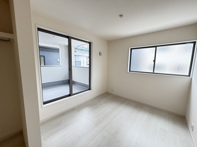 知立市牛田1丁目36『仲介手数料無料』新築戸建ての洋室