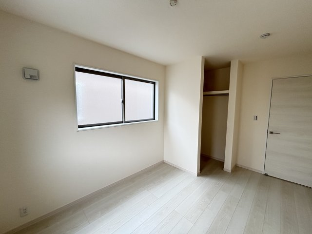 知立市牛田1丁目36『仲介手数料無料』新築戸建ての洋室