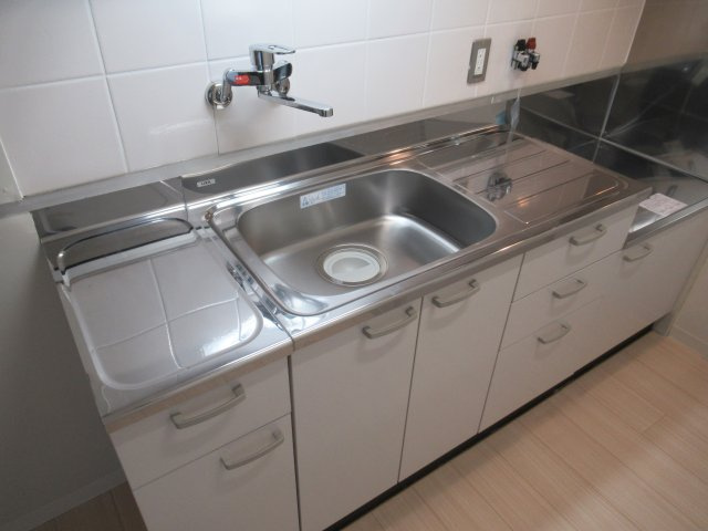 芦屋浜３ＬＤＫ（4街区）のキッチン|きれいなキッチンです