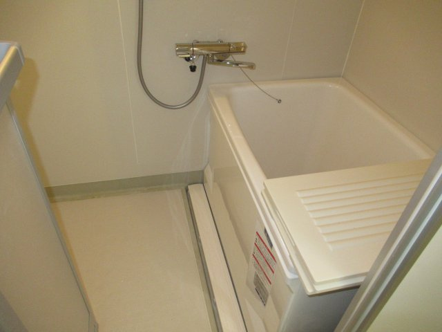 芦屋浜３ＬＤＫ（4街区）の浴室|きれいなお風呂です