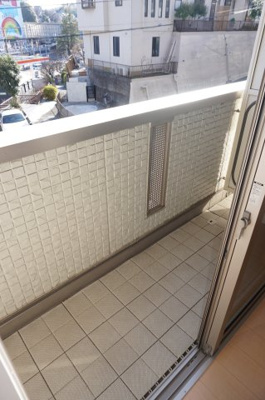 【バルコニー】 | コート権太坂 | コート権太坂　バルコニー