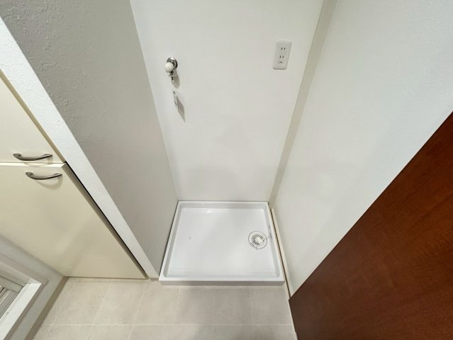 駅近タワーマンション☆☆角住戸☆３ＬＤＫ☆リフォーム完了で即入居ＯＫ☆ファーストタワー大津ＭＡＲＹの洗面所|洗濯機置き場