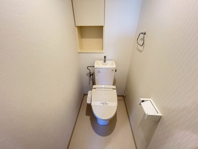 駅近タワーマンション☆☆角住戸☆３ＬＤＫ☆リフォーム完了で即入居ＯＫ☆ファーストタワー大津ＭＡＲＹのトイレ|トイレ