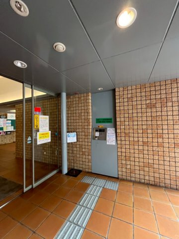 駅近タワーマンション☆☆角住戸☆３ＬＤＫ☆リフォーム完了で即入居ＯＫ☆ファーストタワー大津ＭＡＲＹのエントランス|オートロック