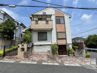 【外観】 | 池の里 | 資料には掲載していない情報が現地にはたくさんあります。
是非一度、現地をご確認ください。
