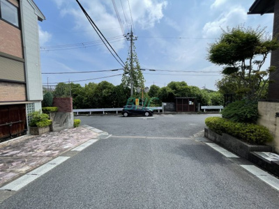【前面道路含む現地写真】 | 池の里