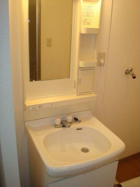 ハウスKⅡ　B　　　刈谷市近郊の賃貸はクラスホームの独立洗面台