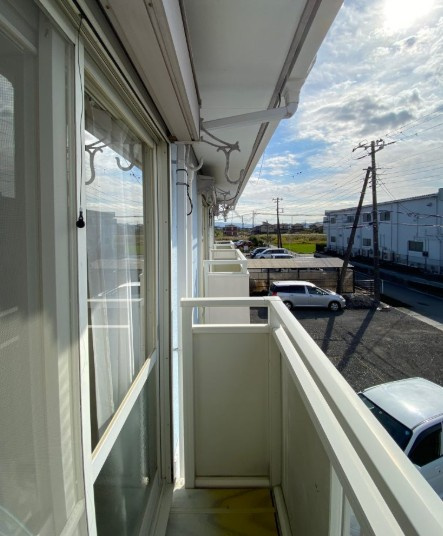 ブルーシャンBのバルコニー