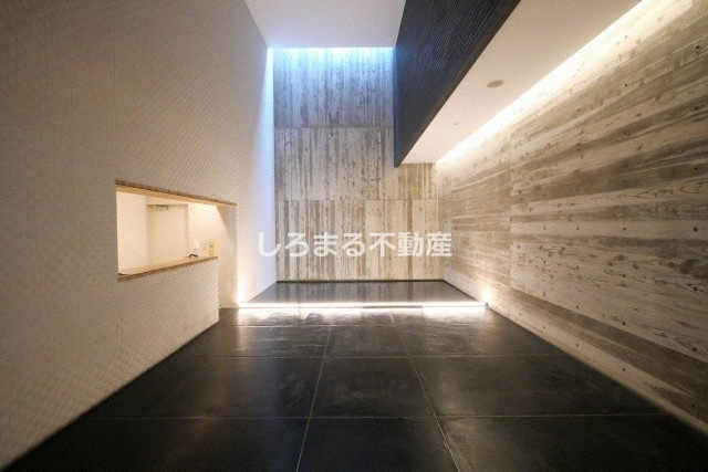 アーデンタワー南堀江のロビー