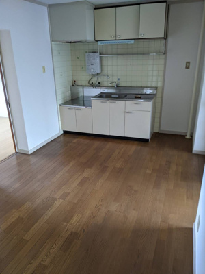 【居間・リビング】 | 井手の元ビル | ※同マンション別室の参考写真です