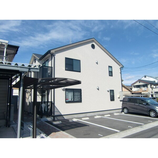 アンプルールリーブルCielの駐車場