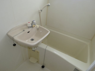 【浴室】 | 伊勢原八番館（Aタイプ）