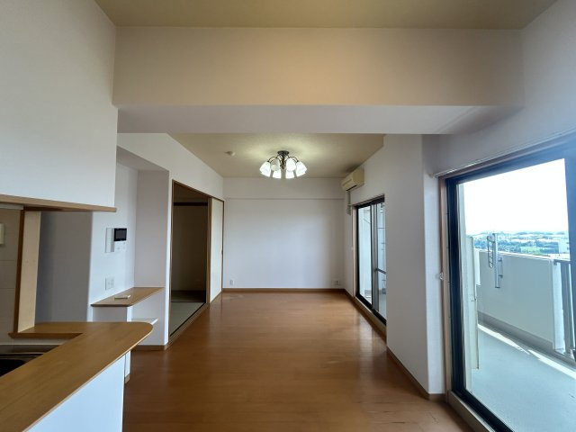 【居間・リビング】の画像