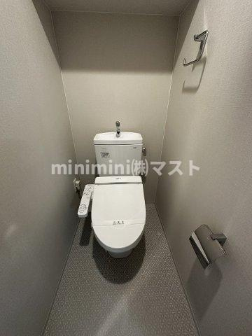 大阪市西区本田２丁目の賃貸マンションのトイレ
