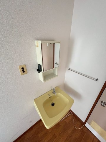 【独立洗面台】