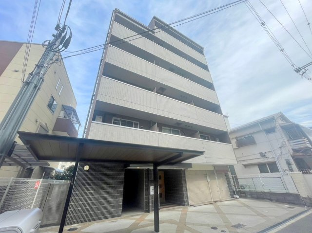 シャンテドミールAWAJIの外観