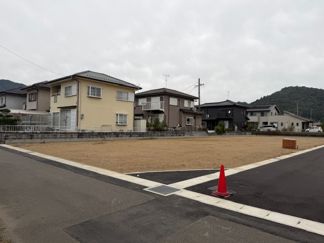 3区画分譲地　佐賀の外観