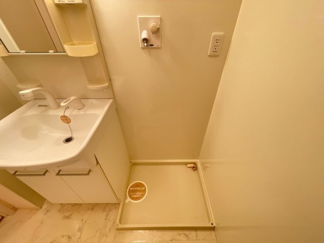 ヴェルデ　壱町田の洗面所