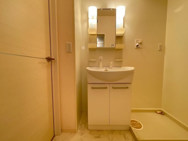 ヴェルデ　壱町田の洗面所