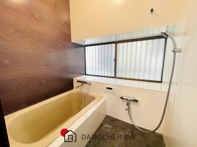 【浴室】 | 白岡市西2丁目　中古戸建