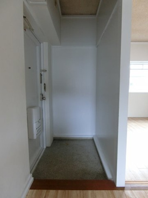 【玄関】 | ビレッジハウス米田1号棟 | 1-403の写真（間取同タイプ：イメージ）