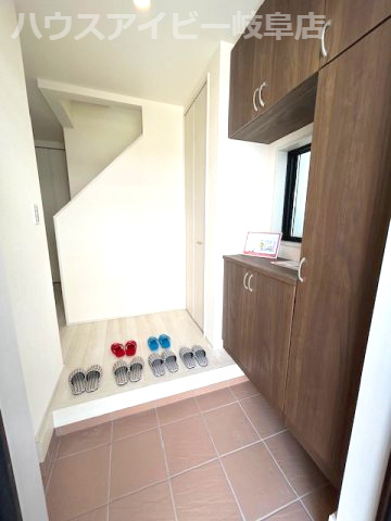 【玄関】の画像