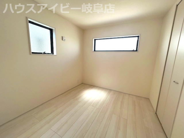 【洋室】の画像