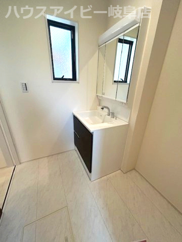 【独立洗面台】の画像