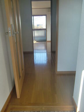 アイビーコート弐番館の玄関|きれいな玄関です