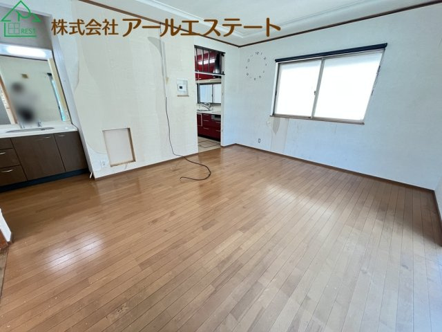姫路市網干区新在家　　山陽電鉄「山陽網干駅」徒歩19分の居間・リビング