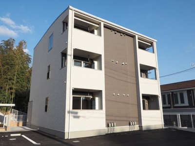 【外観】 | フレッシュリーＡ | お得に住まいをお探しするなら不動産すまラボにお任せ下さい♪
〇現地待合わせOK　〇LINE対応可　〇他社物件持ち込みＯＫ
〇遠隔契約OK　〇お値引き喜んで♪
皆様のお問合せをお待ちしています♪