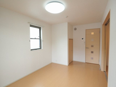 【居間・リビング】 | フレッシュリーＡ | 即日案内可能です♪現地待ち合わせOK！どの物件でも当社でお得にご案内できますのでまとめて内覧ください♪