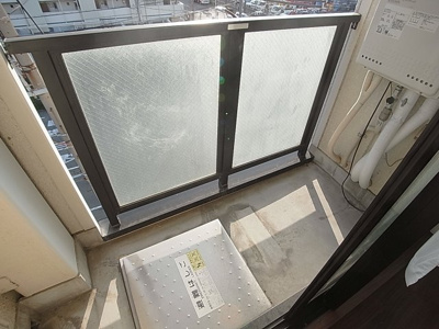 【バルコニー】 | 御崎本町ビル | 日当たりの良いバルコニー