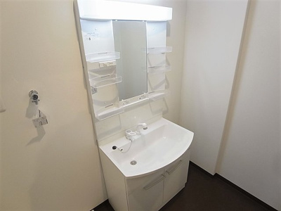 【洗面所】 | 御崎本町ビル | 独立洗面のシャンプードレッサー