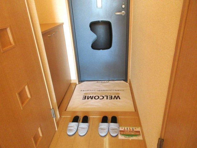 アドミラブール桜の玄関