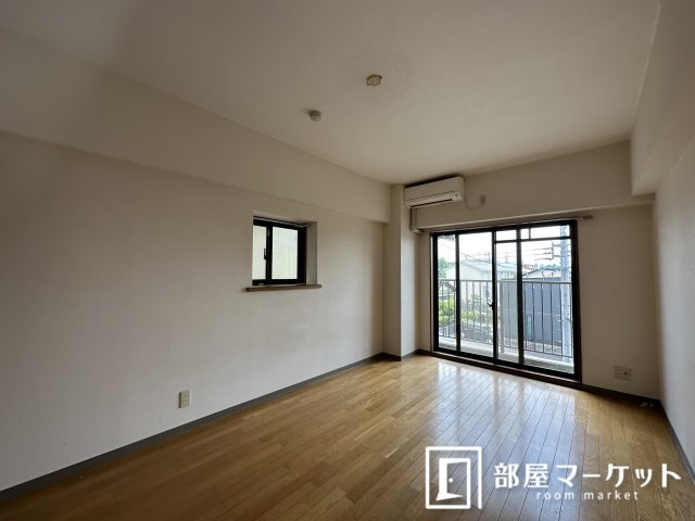 【居間・リビング】 | セントラルコートサイトウ