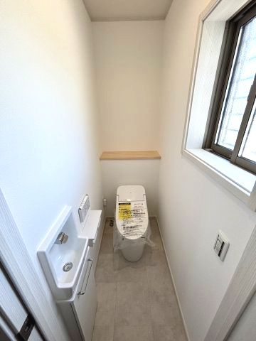 アースタウン松前中央22号棟　新築中古戸建(ラスト1区画)のトイレ|ゆったりとした空間のトイレです